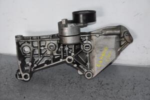 Кронштейн крепления генератора Renault Kangoo 1.5dCi 1998-2008 8200425034 81844
