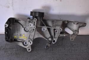 Кронштейн компрессора кондиционера Renault Scenic 1.6 16V (I) 1996-2003 8200178985 82005