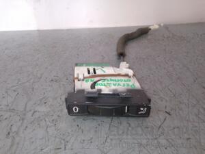 Регулятор отопителя левый VW Touareg 2002-2010 7L6819765F 83914
