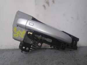 Ручка двери наружная передняя правая Audi A1 2010 8T2837886B 84069