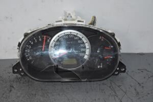 Панель приборов (дефект) Mazda 5 1.8 16V 2005-2010 C23555430 85732