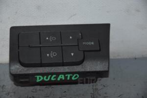 Блок кнопок (коректор фар) Citroen Jumper 2006-2014 7354213530 85757