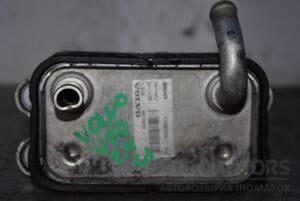 Теплообмінник (Радіатор масляний) Volvo V70 2.4td D5 2001-2006 8677973 87097