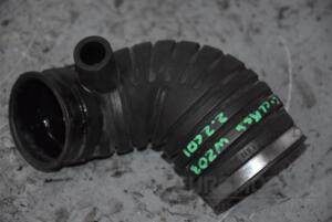 Патрубок повітряного фільтра Mercedes C-class 2.2cdi (W203) 2000-2007 A6110940409 87145