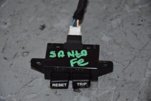 Кнопка TRIP, RESET Hyundai Santa FE 2006-2012 87202