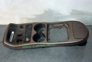 Накладка кулисы КПП Renault Espace (IV) 2002-2014 8200029233 61116