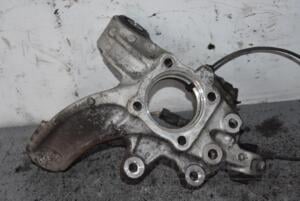 Цапфа ліва з ABS Honda CR-V 2007-2012 52215SWAA00 87768