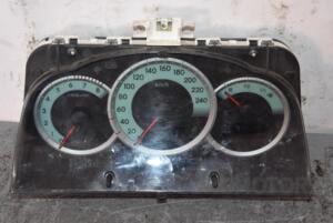Панель приладів Toyota Corolla Verso 2004-2009 838000F040 88338