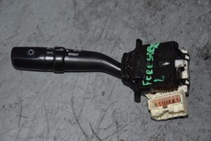 Підрульовий перемикач лівий Subaru Forester 2002-2007 88980