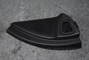 Накладка двері внутрішня передня права (трикутник) Mercedes M-Class (W164) 2005-2011 A1647201670 89113
