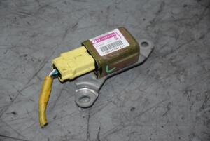 Датчик удара левый Subaru Forester 2002-2007 98235SA050 89120