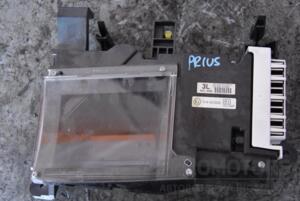 Дисплей информационный Toyota Prius Plus (ZVW40/41) 2011 8310847040 92024