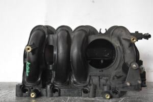 Коллектор впускной пластик Renault Kangoo 1.4 8V 1998-2008 7700273860 93176