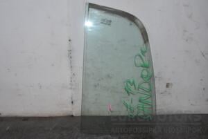 Стекло двери заднее правое треугольник Renault Sandero 2007-2013 8200733061 94573