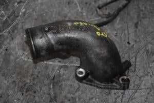 Патрубок впускного коллектора Citroen Jumper 2.5tdi 1994-2002 98479428 95991