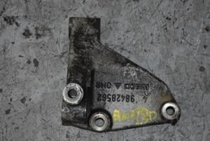 Кронштейн двигателя передний Citroen Jumper 2.5D 1994-2002 98428562 96878