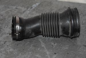 Патрубок повітряний Volvo V70 2.4td D5 2001-2006 30769233 98043
