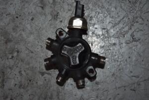 Топливная рейка (без датчика) Ford Connect 1.8tdci 2002-2013 1S4Q9D280AD 98666