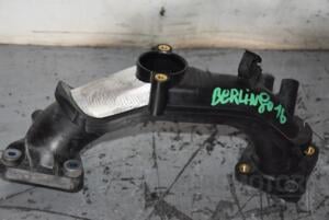Патрубок турбіни пластик Citroen Berlingo 1.6hdi 2008 9674942380 101688