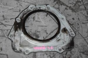 Крышка коленвала задняя Renault Trafic 2.0dCi 2001-2014 8200390107 101887