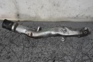 Патрубок интеркулера металл Toyota Avensis 2.2td D-4D (III) 2009 1736126050 103218