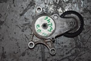Натяжитель приводного ремня Mercedes B-class 2.0T 16V (W246) 2012 A2702000370 103987
