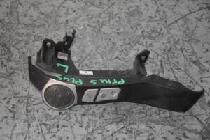 Кнопки руля левые Toyota Prius Plus (ZVW40/41) 2011 8425047150 104254