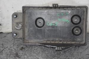 Подставка аккумулятора Mazda CX-5 2012 KE7056041 104346