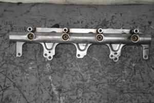 Топливная рейка бензин (без датчика) VW Golf 2.0tfsi (V) 2003-2008 06F133317G 104416