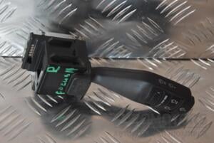 Підрульовий перемикач правий Ford Focus (II) 2004-2011 3M5T17A553BD 105301