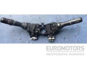 Підрульовий перемикач правий Toyota Yaris 2006-2011 28600