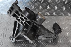 Кронштейн компресора кондиционера Fiat Doblo 1.4 8V 2000-2009 46820385 106357