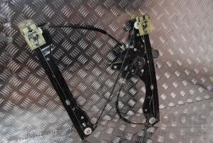 Стеклоподъемник передний правый электр 7 пинов Opel Astra (K) 2015 39142316 105474