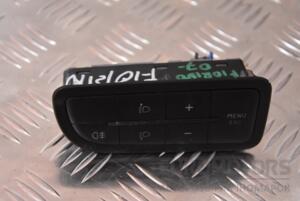 Блок кнопок Fiat Fiorino 2008 735442323 105741