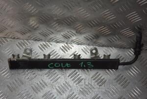 Паливна рейка бензин (без датчика) Mitsubishi Colt 1.3 16V (Z3) 2004-2012 MN143973 108589