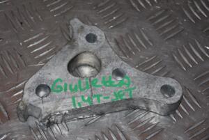 Кронштейн двигателя Alfa Romeo Giulietta 1.4 T-Jet 16V Turbo 2010 50518775 107507