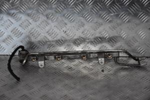 Топливная рейка (без датчика) VW Golf 1.8T 20V (IV) 1997-2003 06A133681B 114118