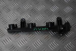 Топливная рейка бензин (без датчика) Toyota Yaris 1.0 12V 2006-2011 238140Q010A 115394