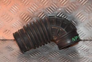 Патрубок воздушного фильтра Nissan NP300 2.5dCi 2008-2015 16578VM00A 116321