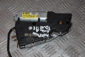 Моторчик люка VW Touareg 2002-2010 0390200017 117313