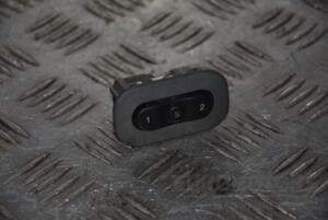 Кнопка регулювання сидіння Jeep Grand Cherokee 2005-2010 5JF971D5AC 118661