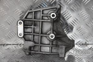 Кронштейн компресора кондиціонера Fiat Doblo 1.6 16V 2000-2009 46790511 120011