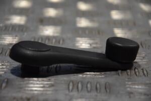 Віконна ручка Hyundai Getz 2002-2010 8263022001 120575