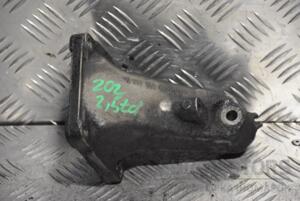 Кронштейн двигуна лівий Mercedes C-class 2.5td (W202) 1993-2000 A1112230904 123388