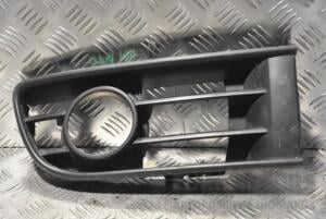 Решітка в бампер права (-05) VW Polo 2001-2009 6Q0853666C 125466