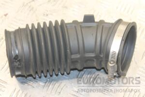 Патрубок повітряного фільтра Chrysler 300C 3.0crd 2004-2010 0210490A 131081