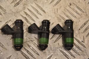 Форсунка бензинова електрична VW Polo 1.2 12V 2001-2009 03E906031 126510