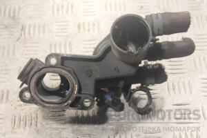 Корпус термостата VW Golf 1.4 16V (IV) 1997-2003 032121111AF 135247