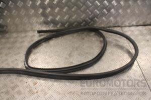 Уплотнитель двери задний левый Toyota Highlander (XU50) 2013-2019 135548