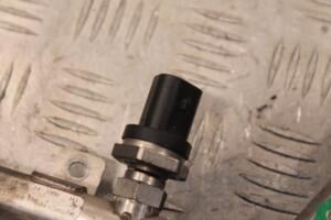 Датчик давления топлива в рейке газ Fiat Panda 0.9 8V TwinAir 2012 0261230326 135944